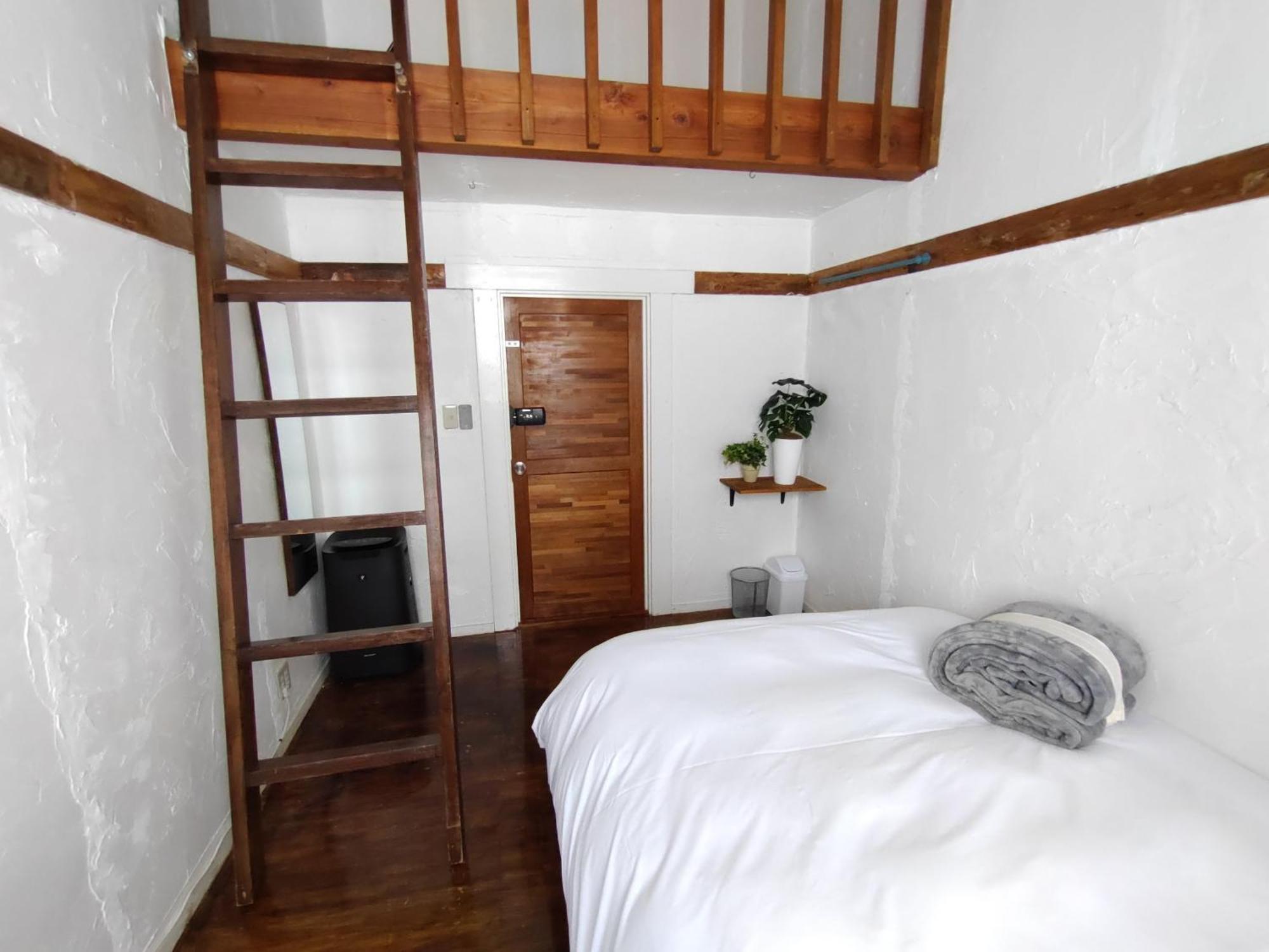 Keimichi Guest House Hakuba Room photo